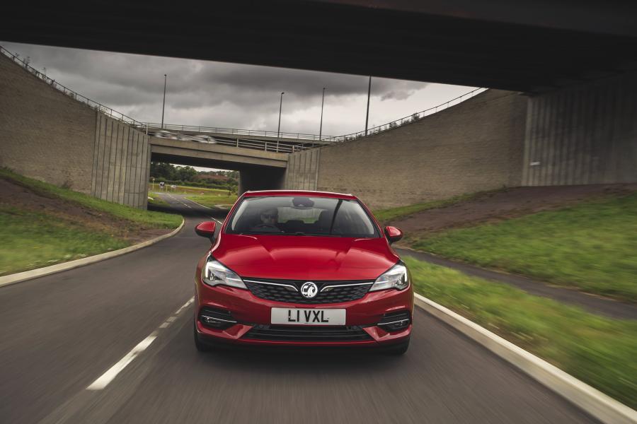  Vauxhall Astra 2019 года  (фото 14 из 40)